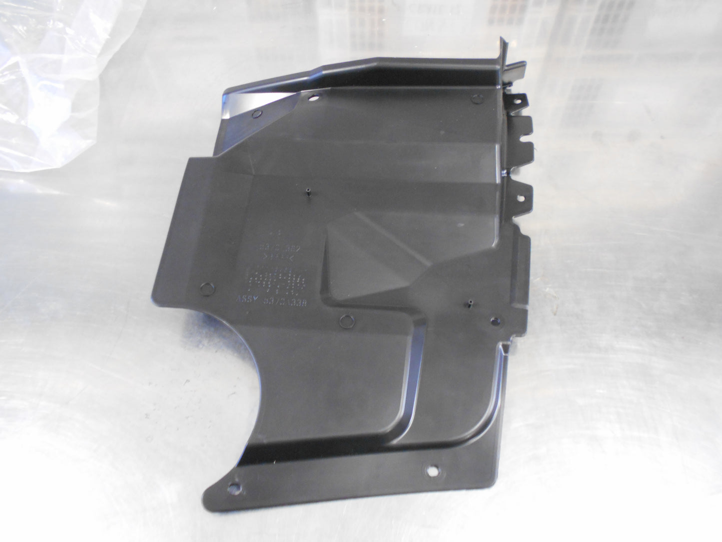 Mitsubishi Pajero Genuine Rear Mud Guard Protector New Part