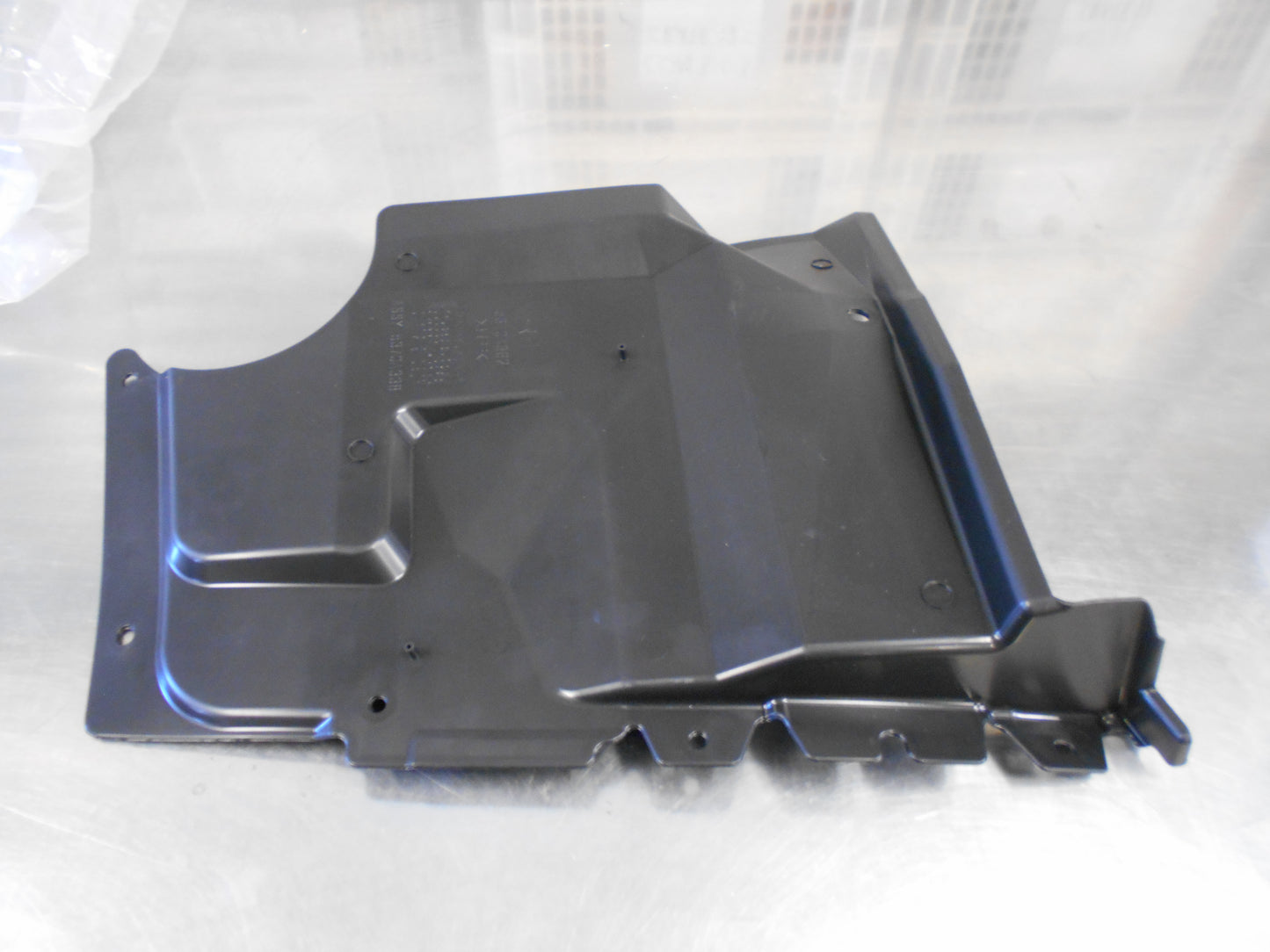 Mitsubishi Pajero Genuine Rear Mud Guard Protector New Part
