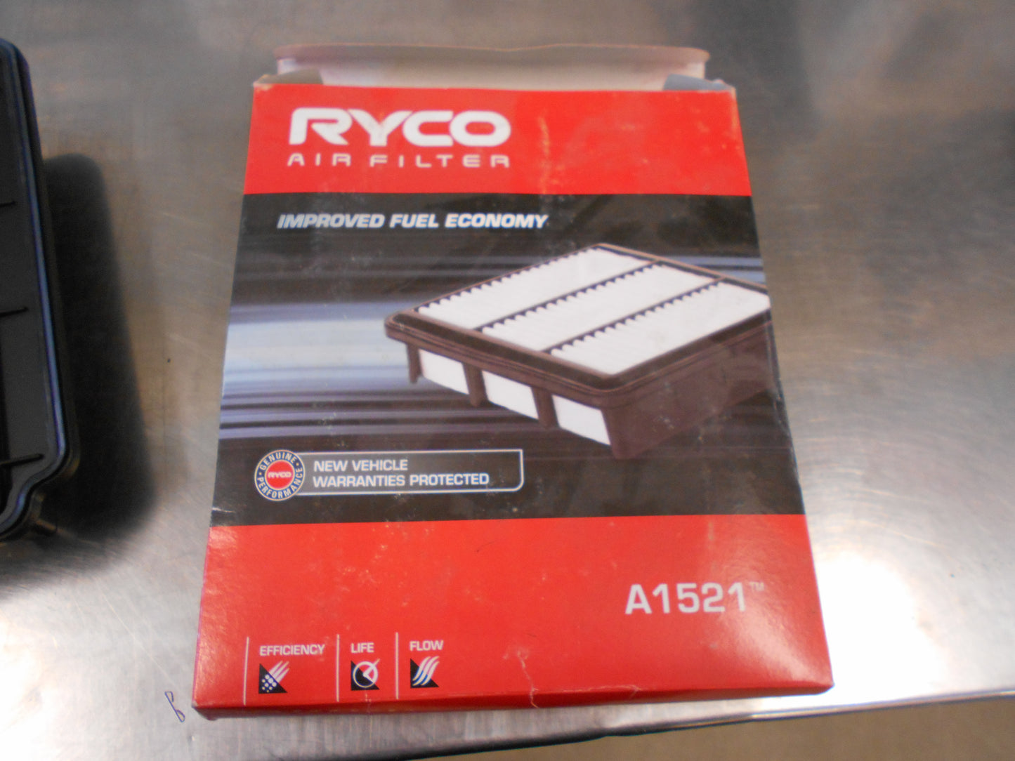 Ryco Air Filter Suitable For Holden Barina/Daewoo Kalos New Part