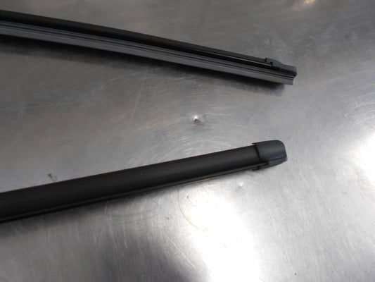 Volkswagen Golf MK3/MK4 Genuine Wiper Blades New Part