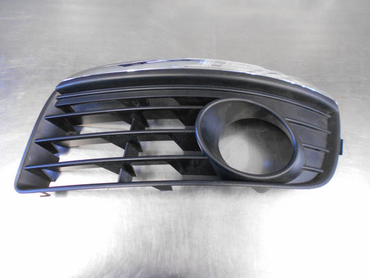 Volkswagen Golf/GTI Genuine Fog Light Surround Grille New Part