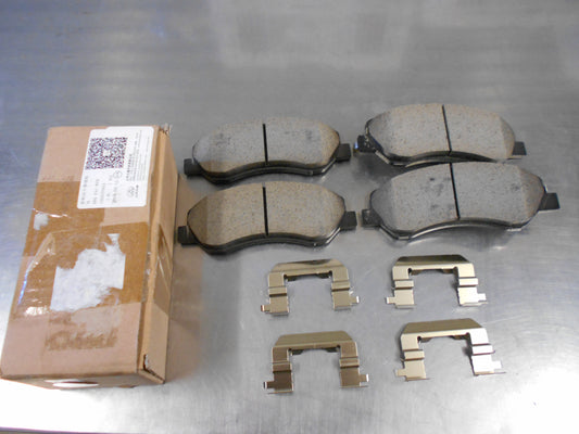 LDV G10 Genuine Front Brake Pads Set New Part