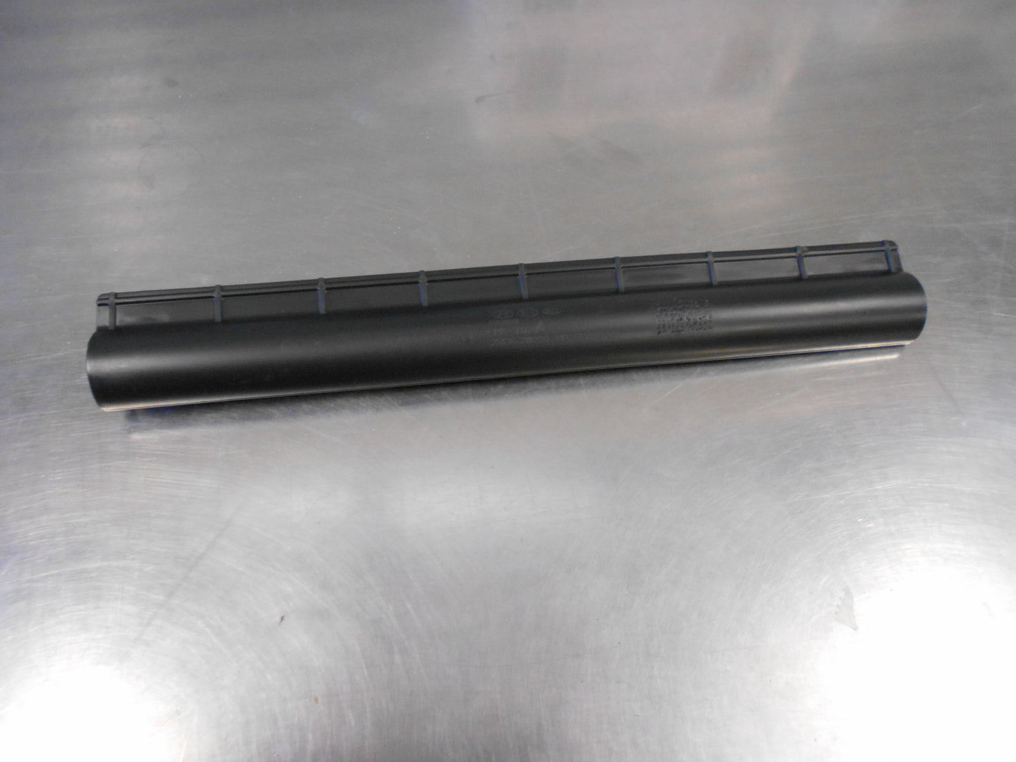 Hyundai Santa FE Genuine Left Hand Air Guard New Part