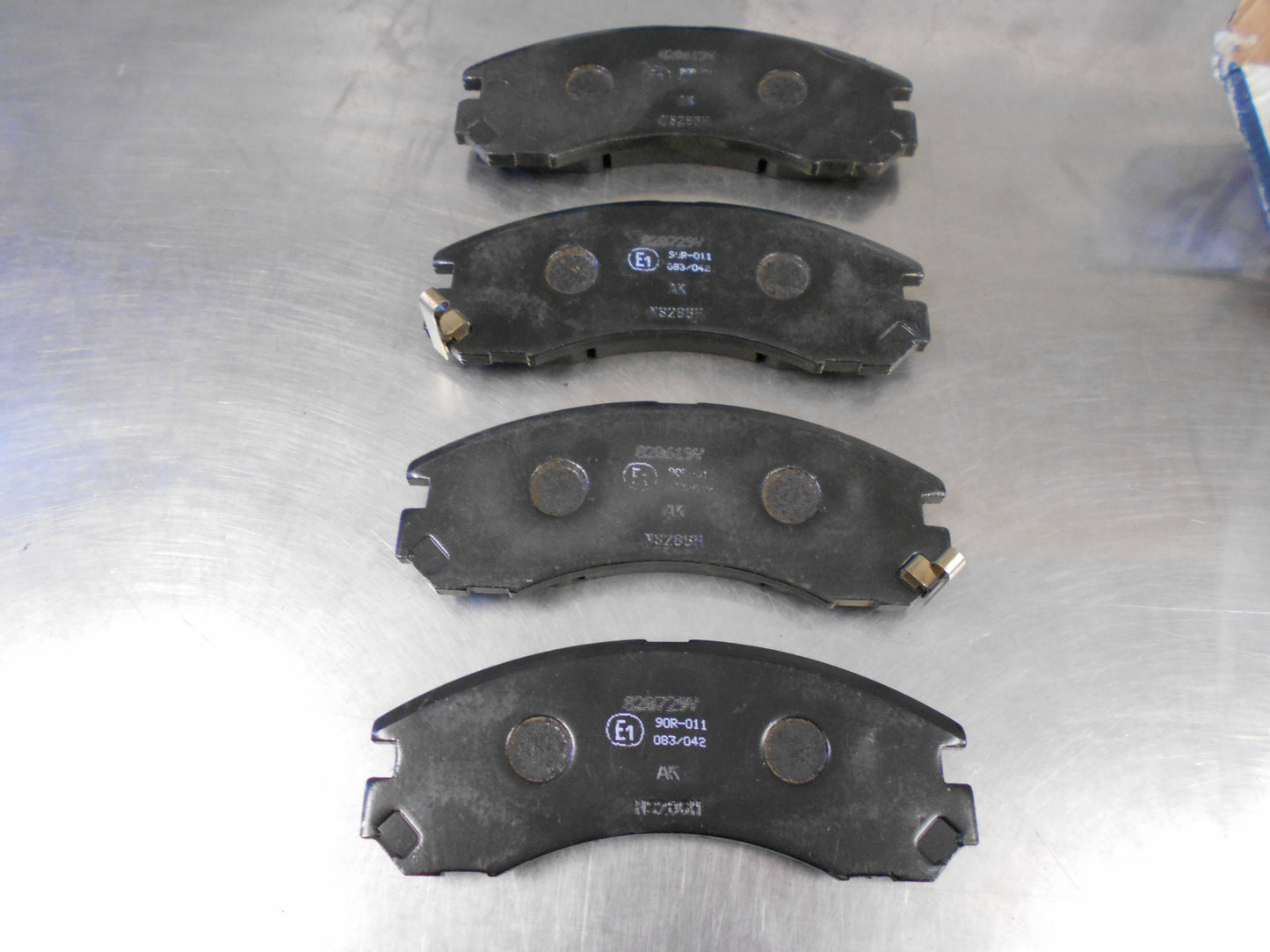 Mitsubishi Lancer/Outlander Genuine Front Brake Pad Set New Part