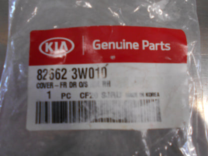 Kia Sportage Genuine Right Hand Door Cover New Part