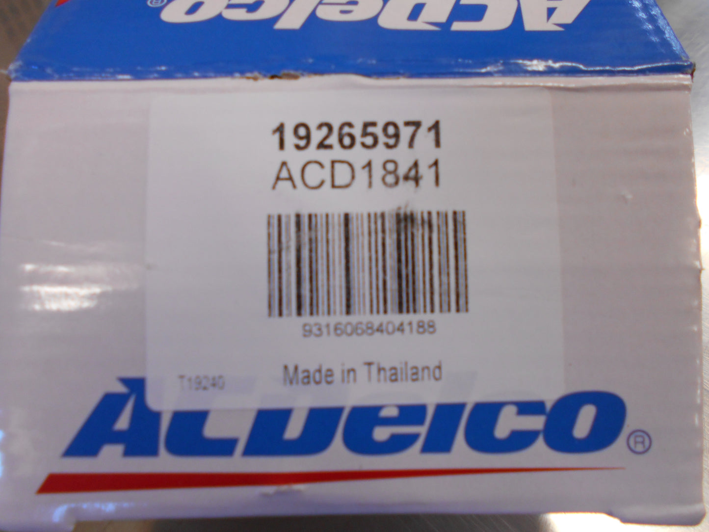 Holden RG Colorado Genuine Front Brake Pads New Part