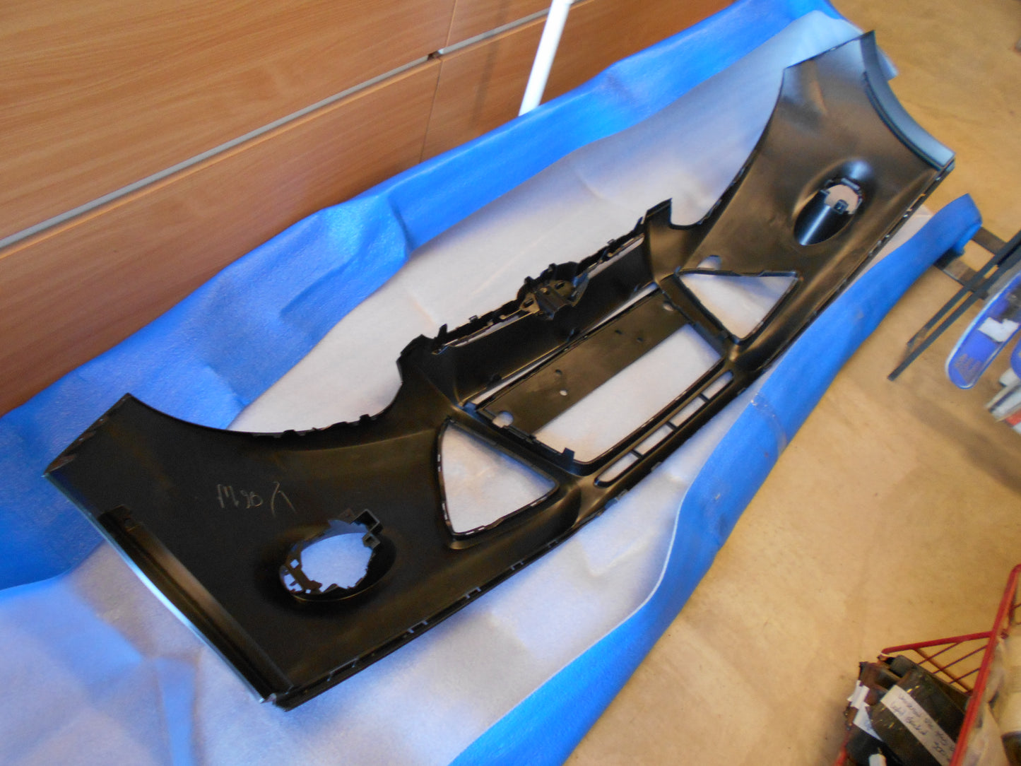 Ford Focus LW Genuine Front Bumper New Part