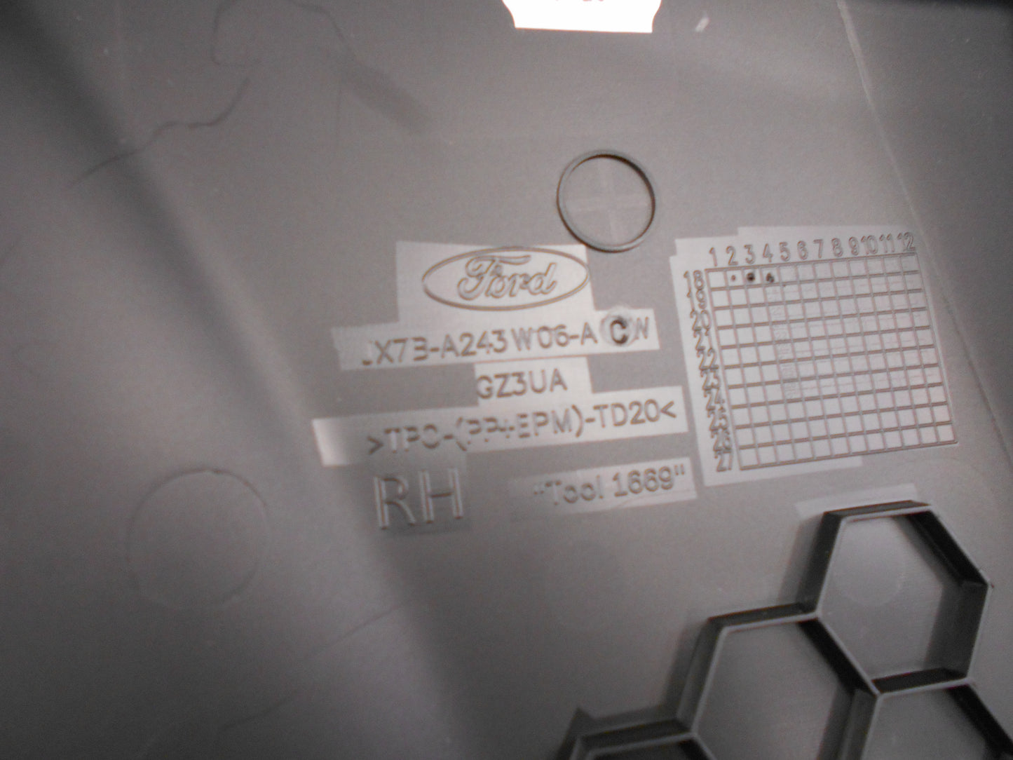 Ford Focus Genuine Right Hand B Pillar Trim New Part