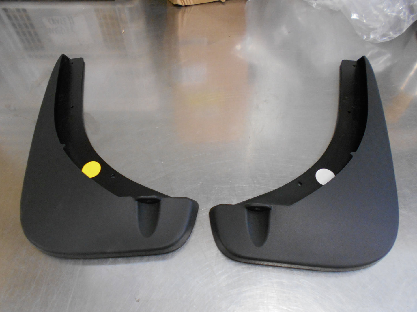 Jeep Renegade Genuine Front Mud Guards New Part