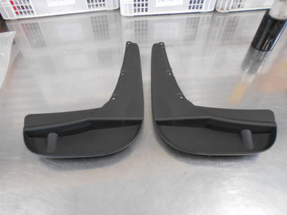 Jeep Renegade Genuine Rear Mud Guards New Part