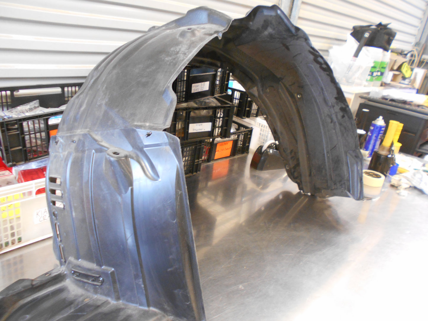 Toyota Kluger Genuine Front Right Hand Guard Liner New Part