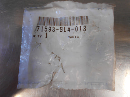 Honda Civic Genuine Rear Bumper Spacer Clip New Part