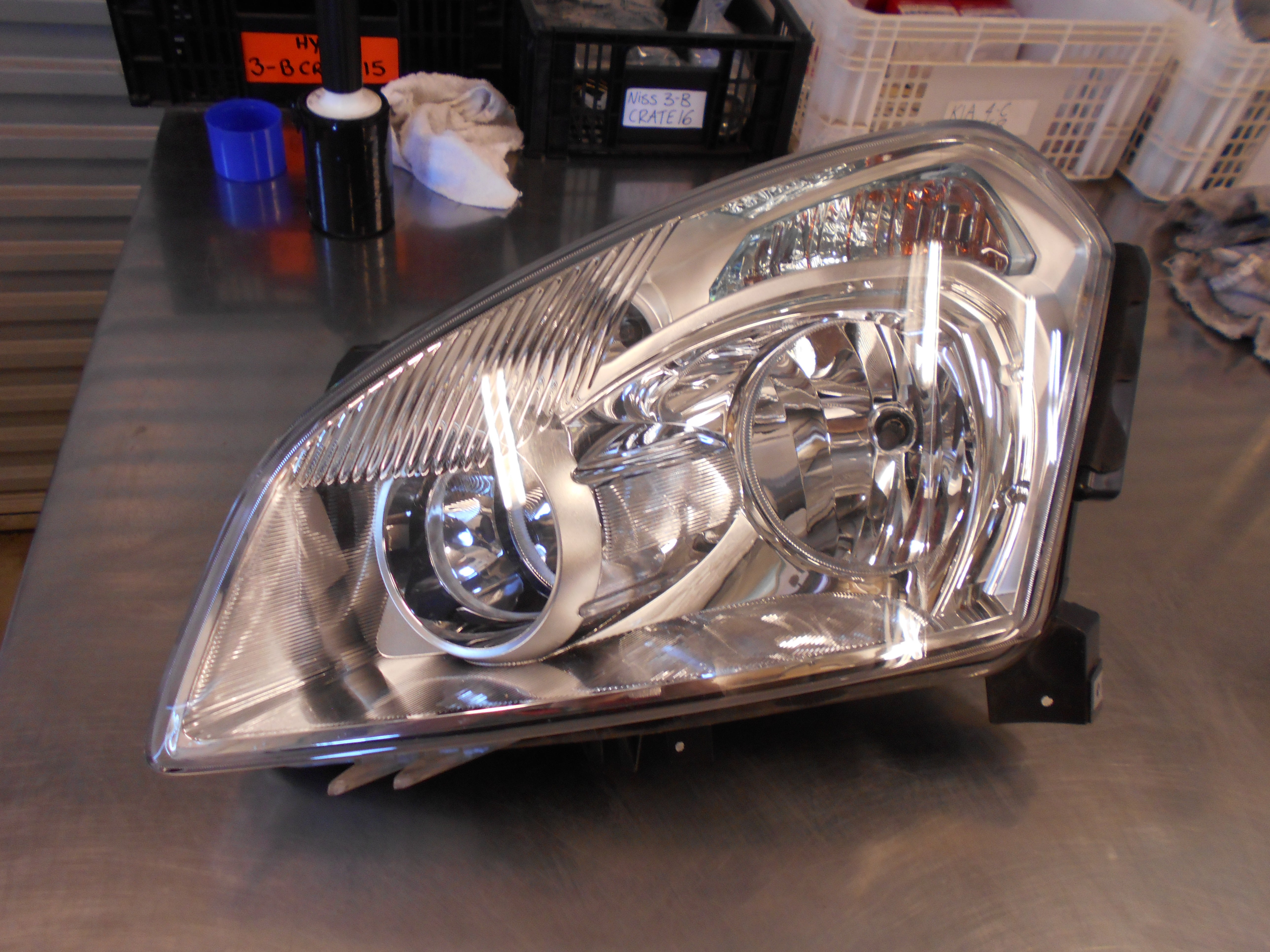 NISSAN DUALIS Genuine Left Hand Headlight Used Part – Half Price