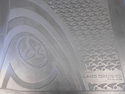TOYOTA LAND CRUISER GENUINE FRONT RUBBER MATS NEW PART