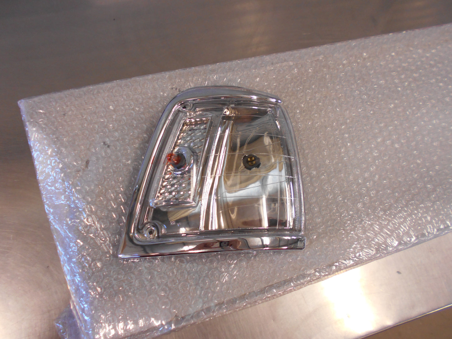 Crystal Indicator Light / Park Light Lamp Suitable For TOYOTA HILUX New Part