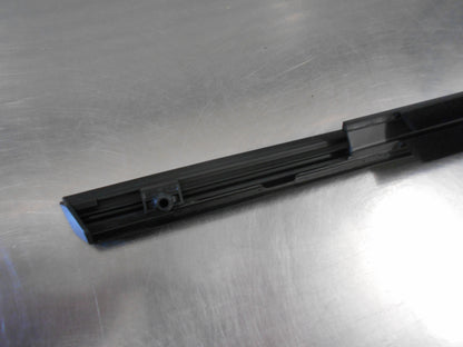 TOYOTA PREVIA, TARAGO Genuine Right Hand Rear Door Glass Weatherstrip New Part