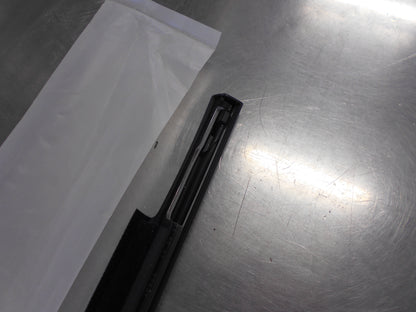 TOYOTA COROLLA Genuine Right Hand Front Door Belt Moulding New Part
