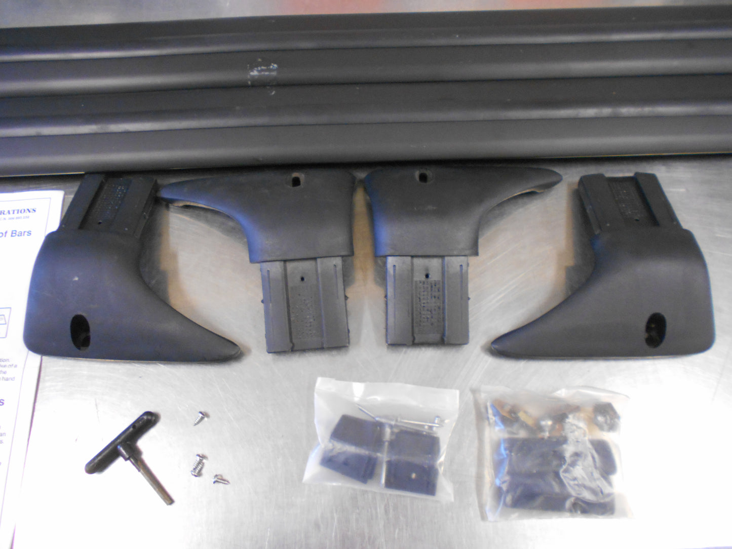 Holden Jackaroo Genuine Roof Rack Luggage Kit New Part