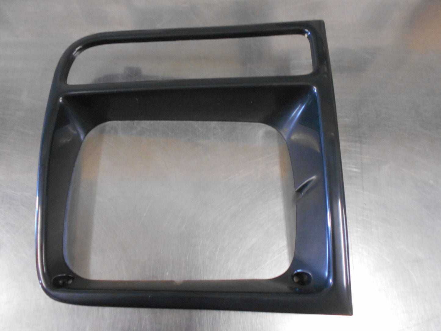 Black / Left Hand Head Lamp Case Suits Models JEEP CHEROKEE New Part