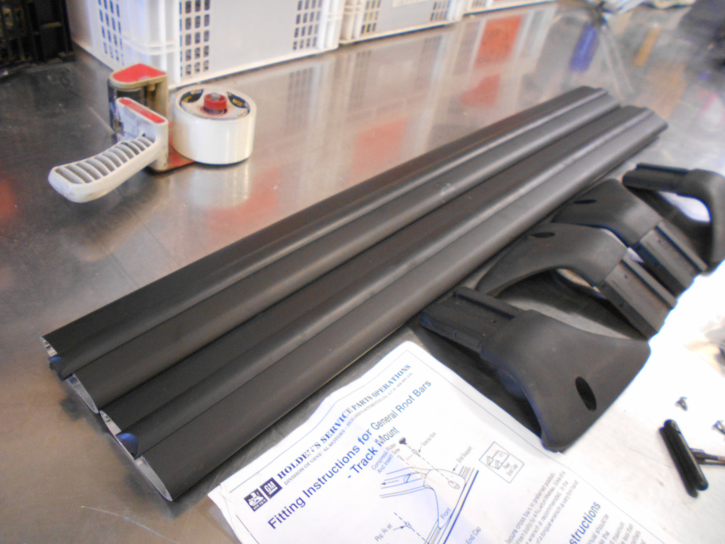 Holden Jackaroo Genuine Roof Rack Luggage Kit New Part