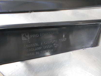 Black / Left Hand Head Lamp Case Suits Models JEEP CHEROKEE New Part