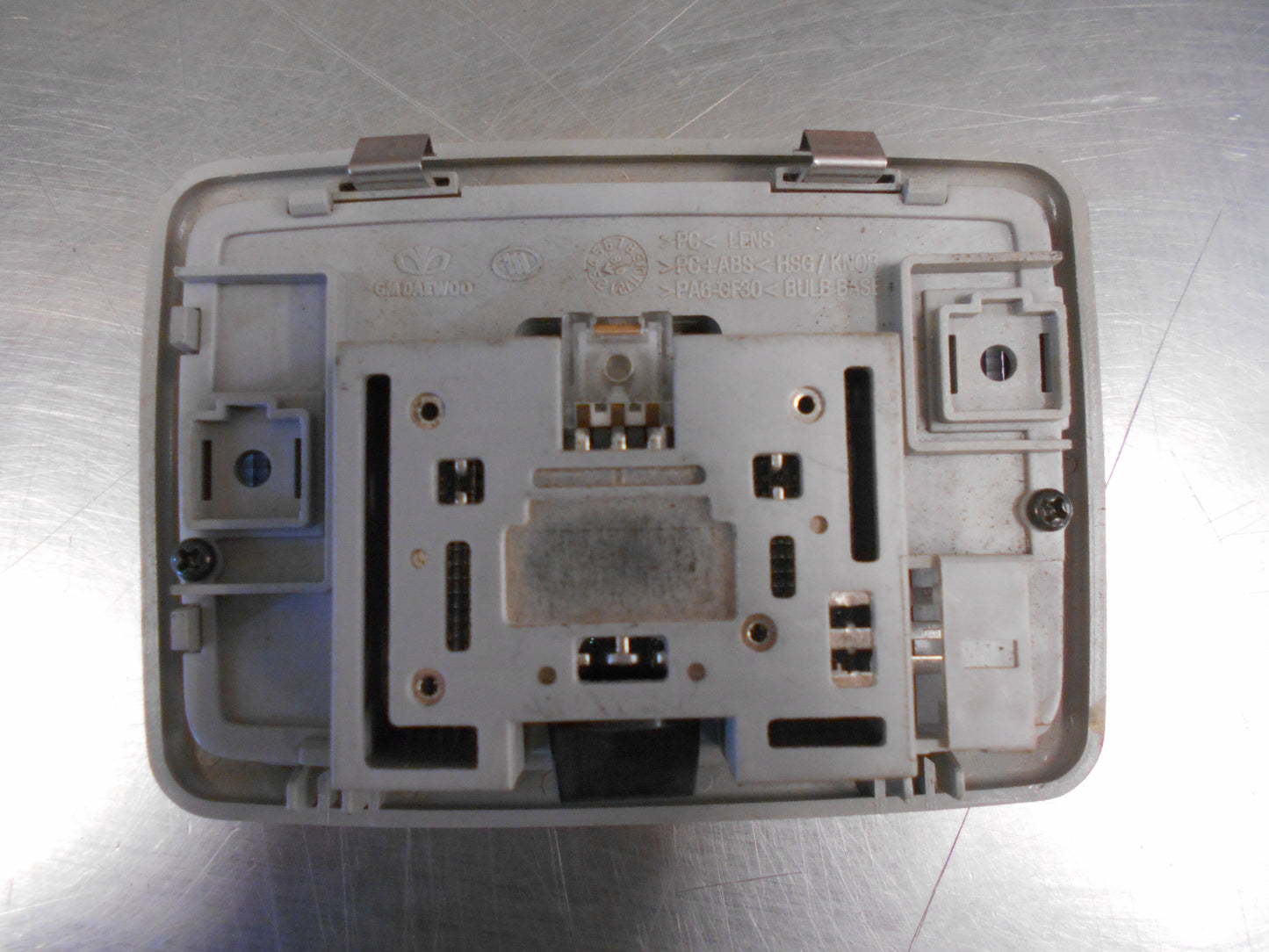 Holden Captiva Genuine Interior Light New Part