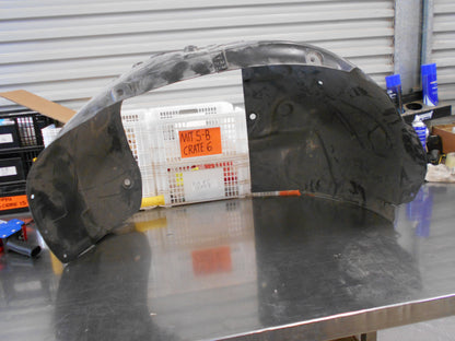 Hyundai Santa Fe Genuine Right Hand Front Guard Liner New Part