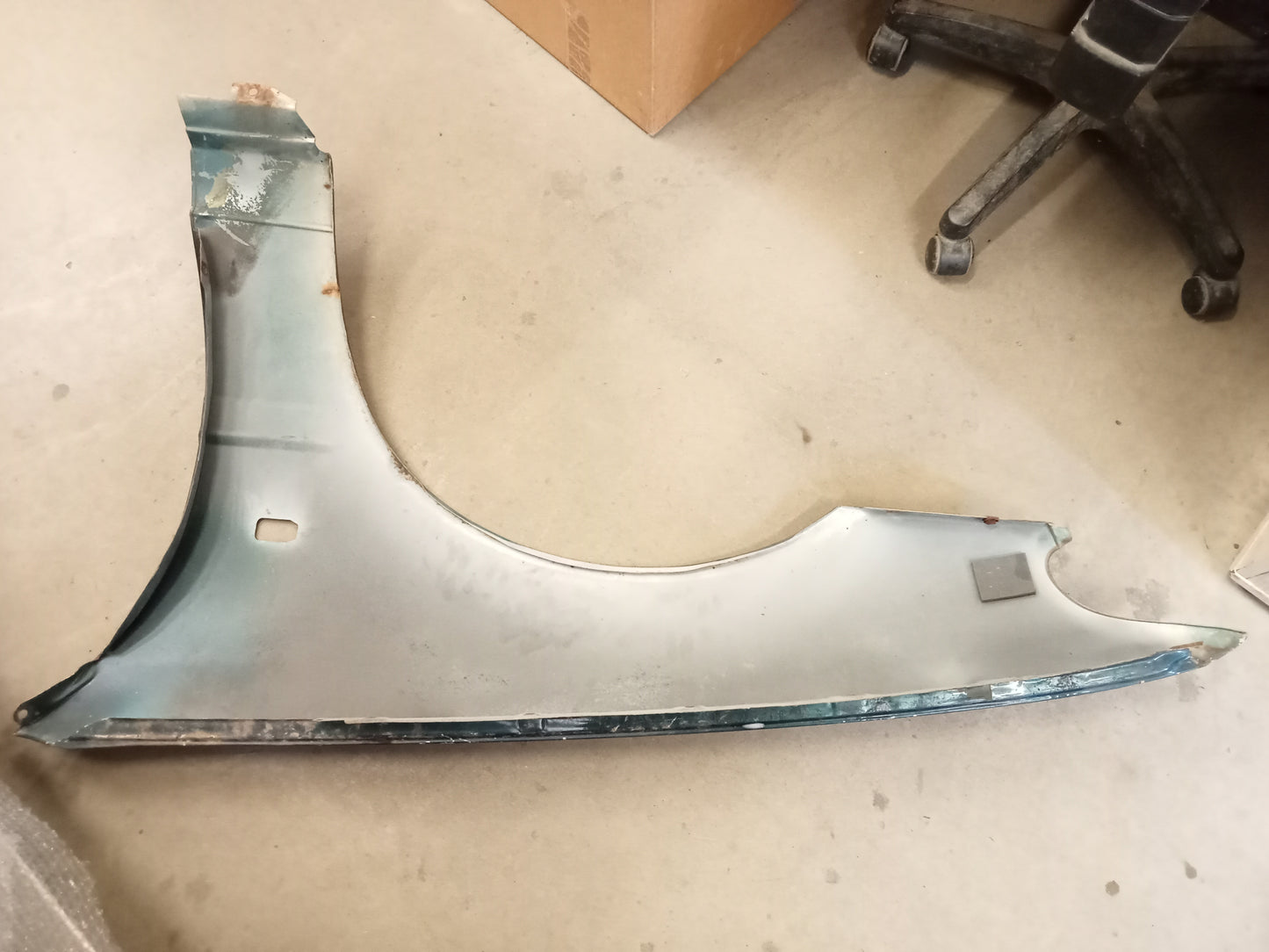 Holden VS Commodore Genuine Right Hand Front Guard Used Part