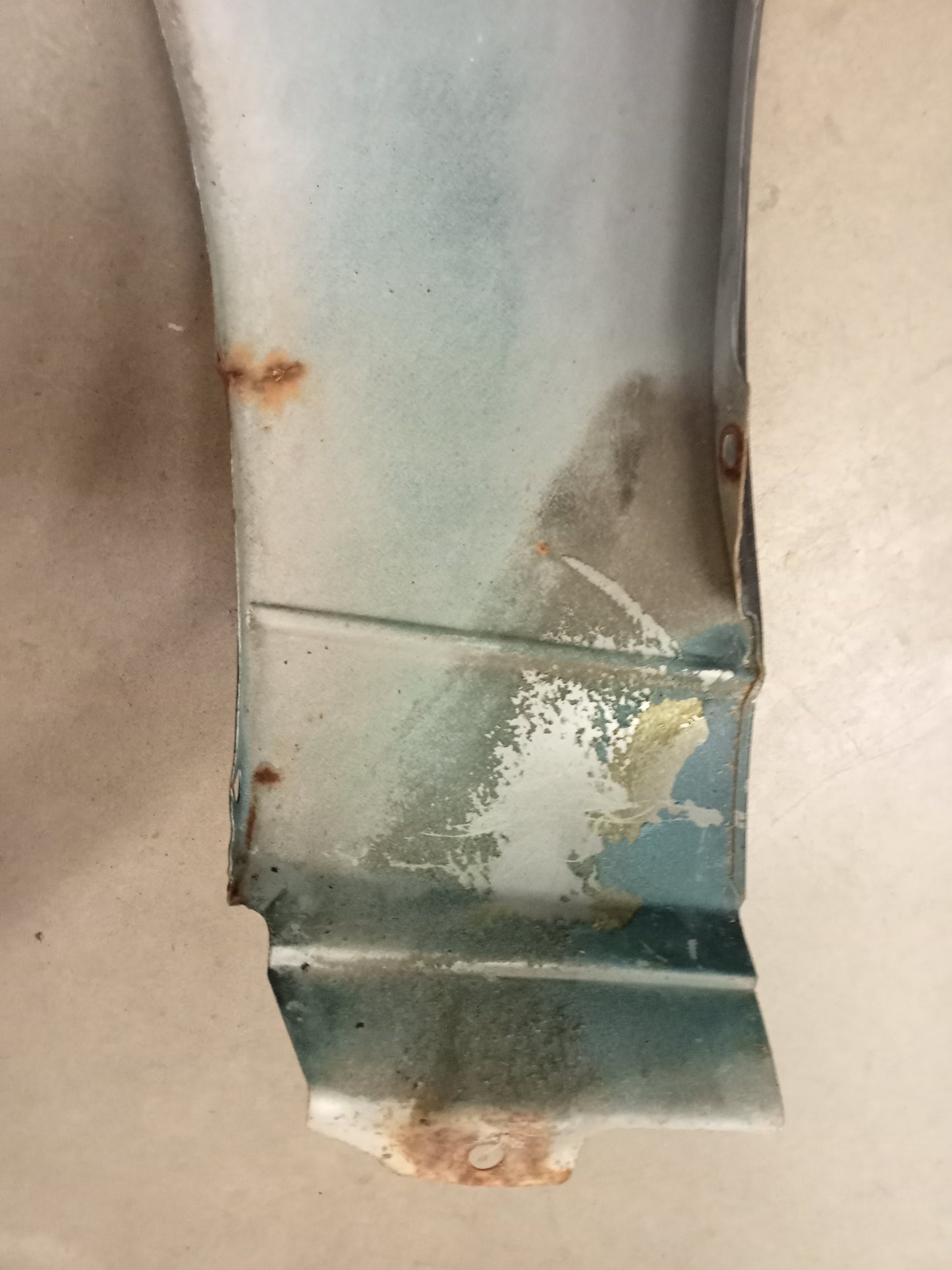 Holden VS Commodore Genuine Right Hand Front Guard Used Part