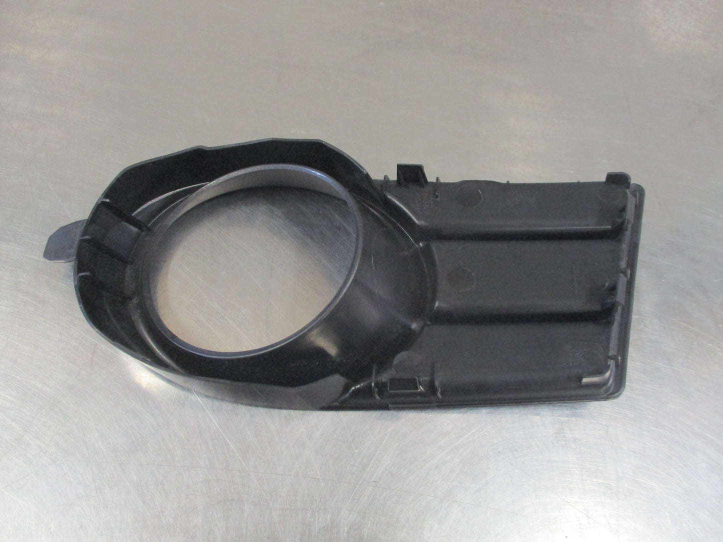 Suzuki Swift Genuine Right Hand Front Fog Light Bezel New Part