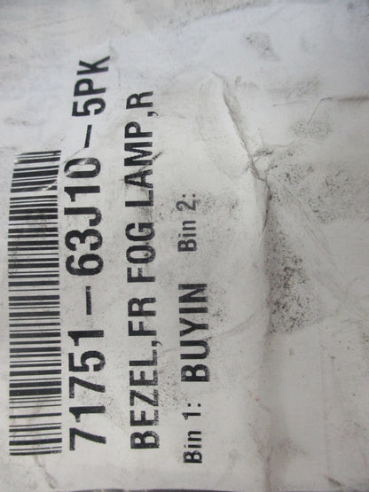 Suzuki Swift Genuine Right Hand Front Fog Light Bezel New Part
