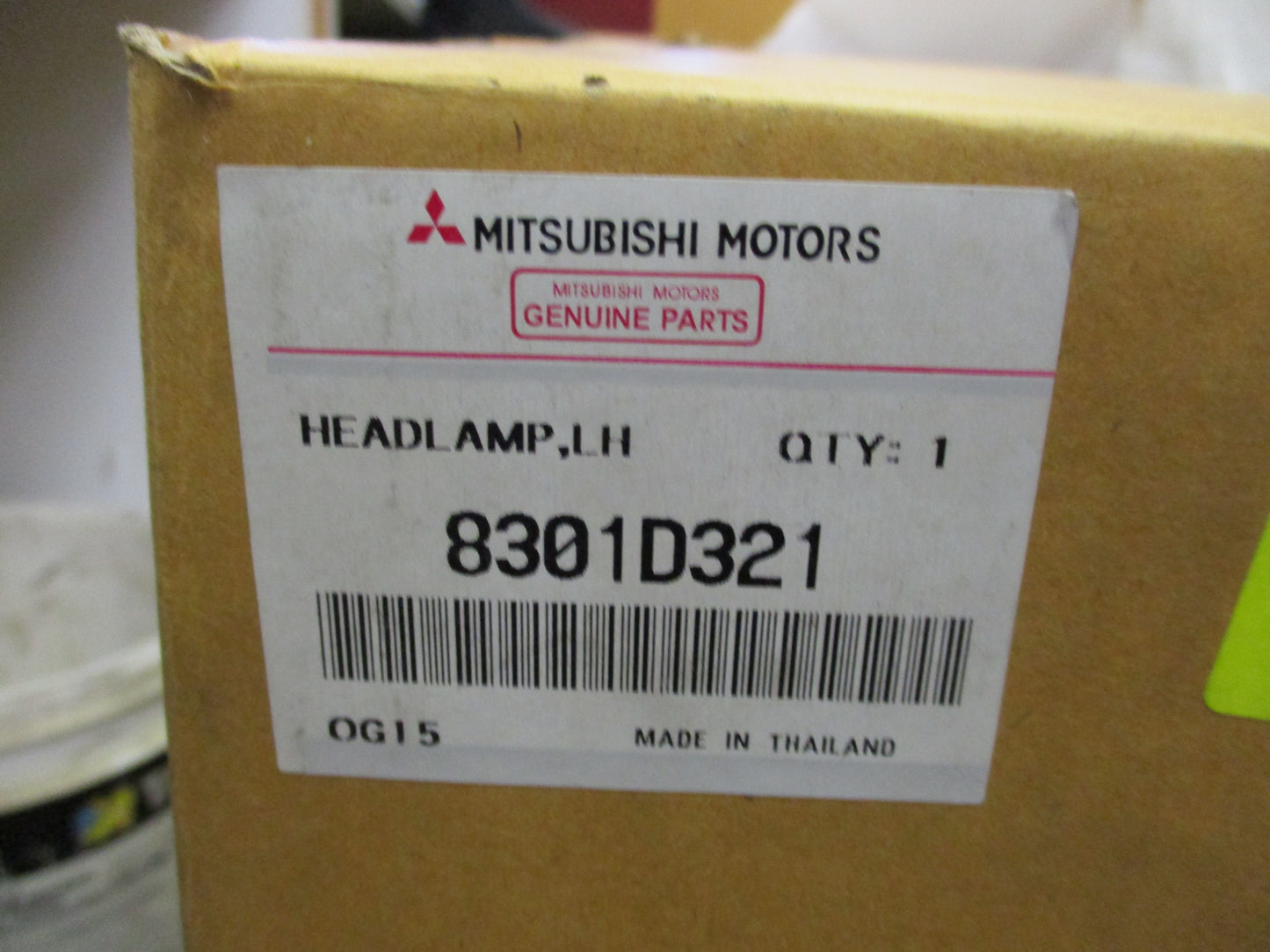 Mitsubishi Triton MQ Genuine Left Hand Head Light Xenon HID New Part