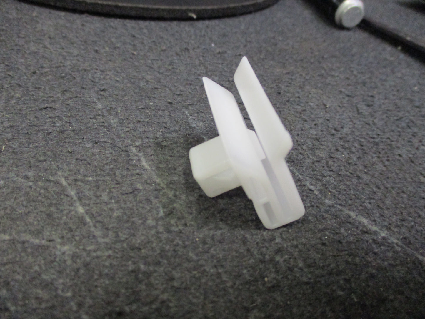 Mitsubishi Genuine Front Bumper Reinforcement Clip New