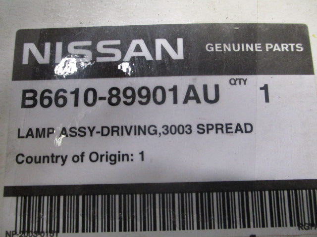 Nissan Xtrail T32 Genuine Hella Driving Light Spread New Part