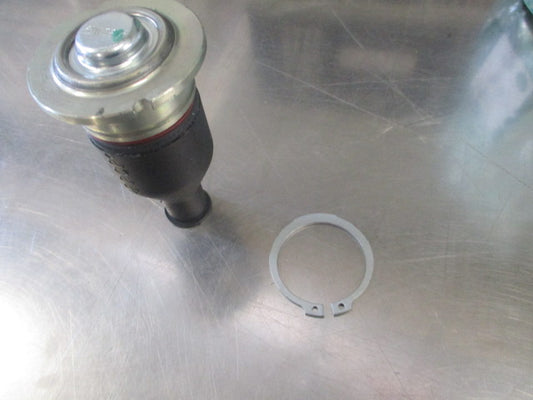 Land Rover Discovery/Range Rover Genuine Upper Front Suspension Ball Joint New Part