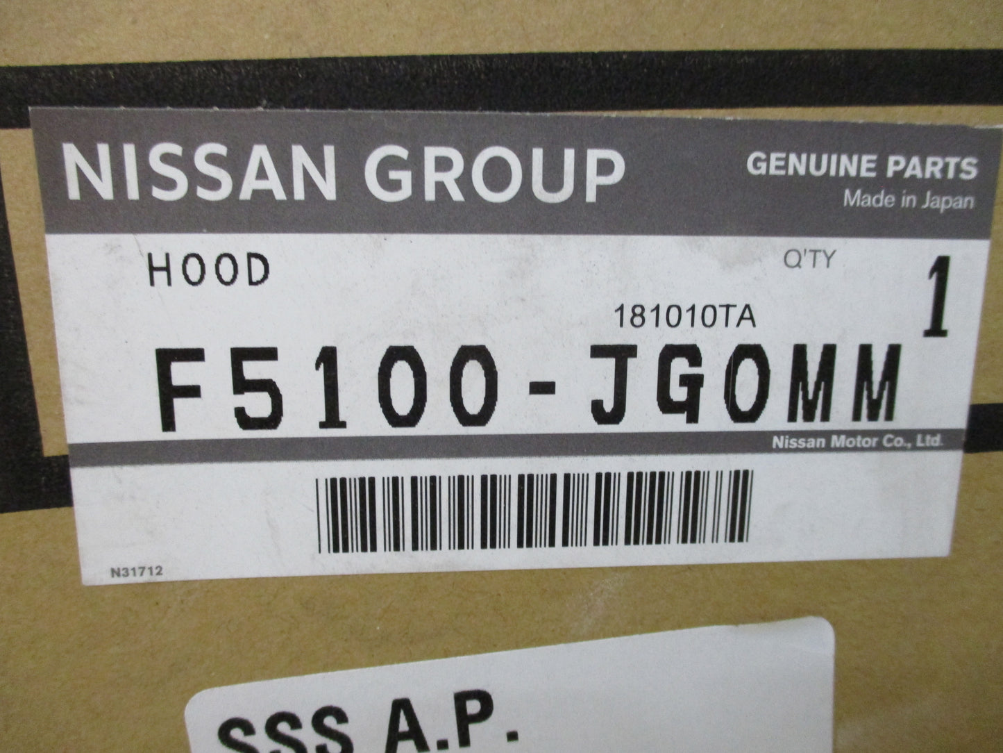 Nissan T31 X-trail Genuine Bonnet New Part
