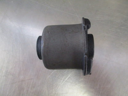 Land Rover Discovery Genuine Front Upper Control Arm Bush New Part