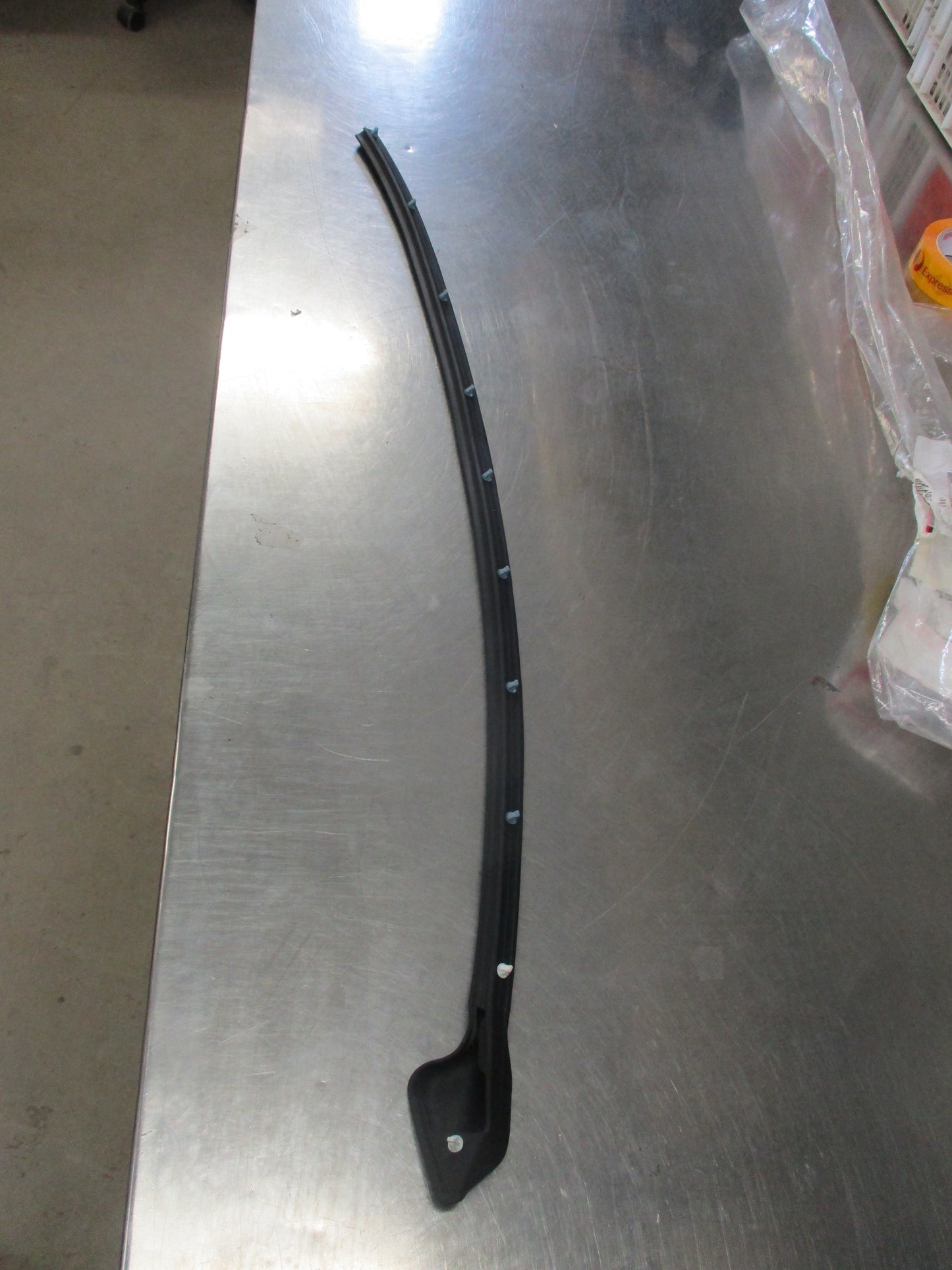 Honda Vezel Genuine Sub Seal Front Right Door