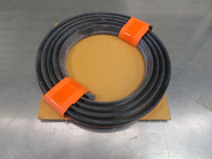 Toyota N70 Hilux Genuine Rear Window Outer Upper No.1 Moulding New Part