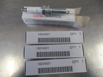 Mitsubishi Lancer Genuine Spark Plugs Set Of 4 New Part