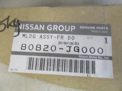 Nissan Xtrail Genuine Right Hand Front Moulding New Part