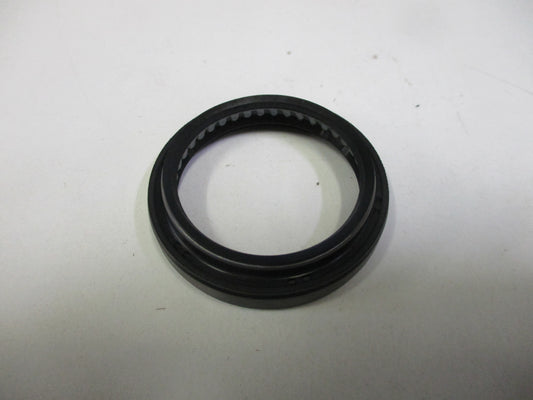Isuzu Genuine Oil Seal Rear Transfer Case New