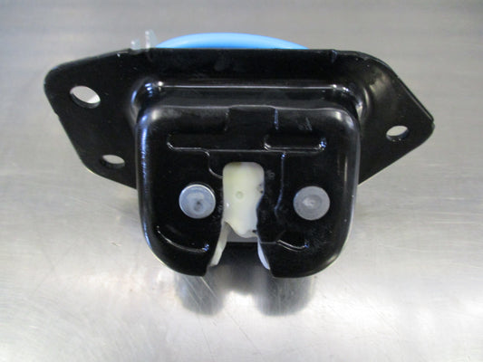 Nissan Tiida Genuine Boot Lock Assembly New Part
