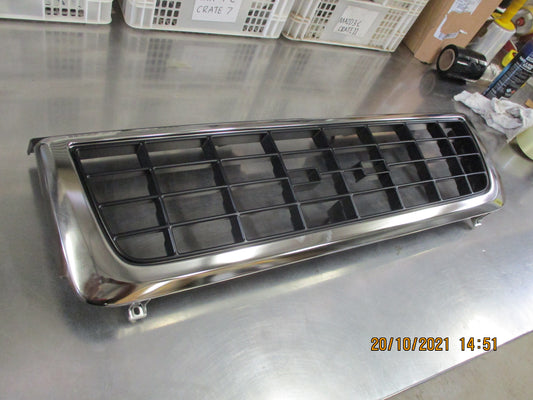 Holden Jackaroo Genuine Front Chrome Grille Assembly New Part