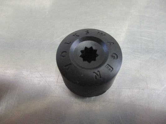 Volkswagen Golf/Beetle/Caddy/Jetta Genuine Lug Nut Cover Cap New Part