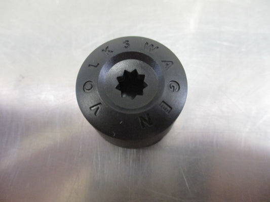 Volkswagen Golf/Beetle/Caddy/Jetta Genuine Lug Nut Cover Cap New Part