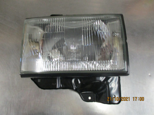 Isuzu/Holden Jackaroo Genuine Front Right Headlight New Part