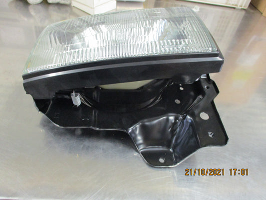 Isuzu/Holden Jackaroo Genuine Front Right Headlight New Part