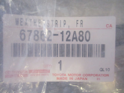 Toyota Corolla Genuine Left Front Door Weatherstrip New Part