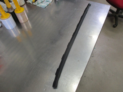 Peugeot Genuine Drivers Side Door Lower Outside Window Seal New
